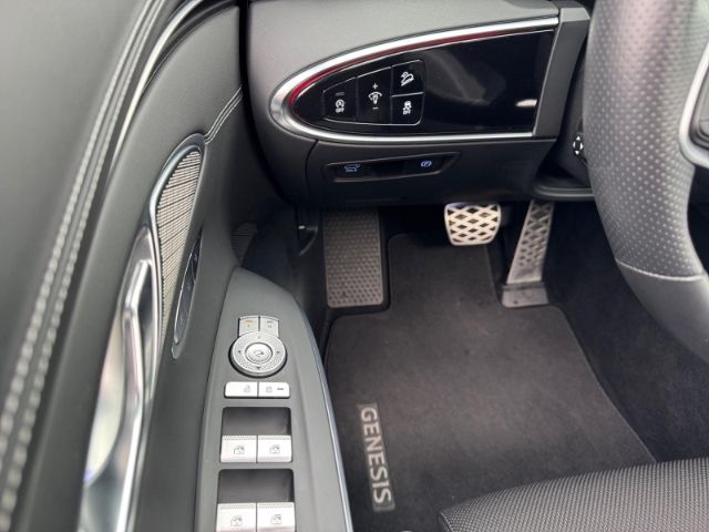 Fahrzeugabbildung Genesis GV70 Sport 4WD Memory Sitze LED ACC El. Heckklap