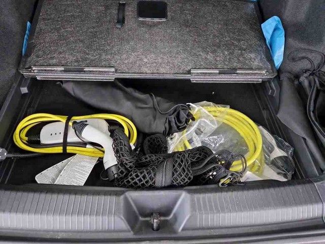 Fahrzeugabbildung Volkswagen ID.5 Pro Kamera LED 19"Alu Navi SitzHz Keyless