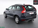 Volvo XC 60 D5 AWD SUMMUM KAMERA,PANORAMA,MEMORY,AHK - Volvo Gebrauchtwagen in Berlin