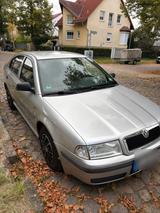 Skoda Octavia 1U  Silber  Zweite Hand  ... - gebrauchte Skoda Octavia aus dem Jahr 2000