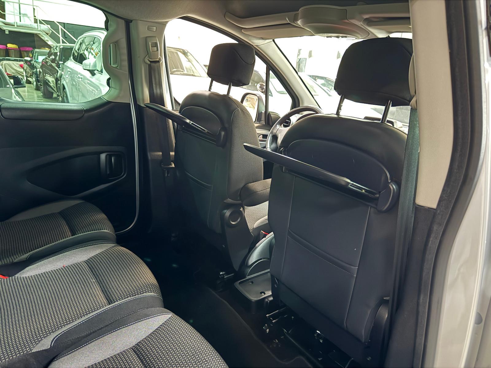 Peugeot Partner Tepee 1.6 HDI ALLURE PDC SHZ KLIMA 2HAND