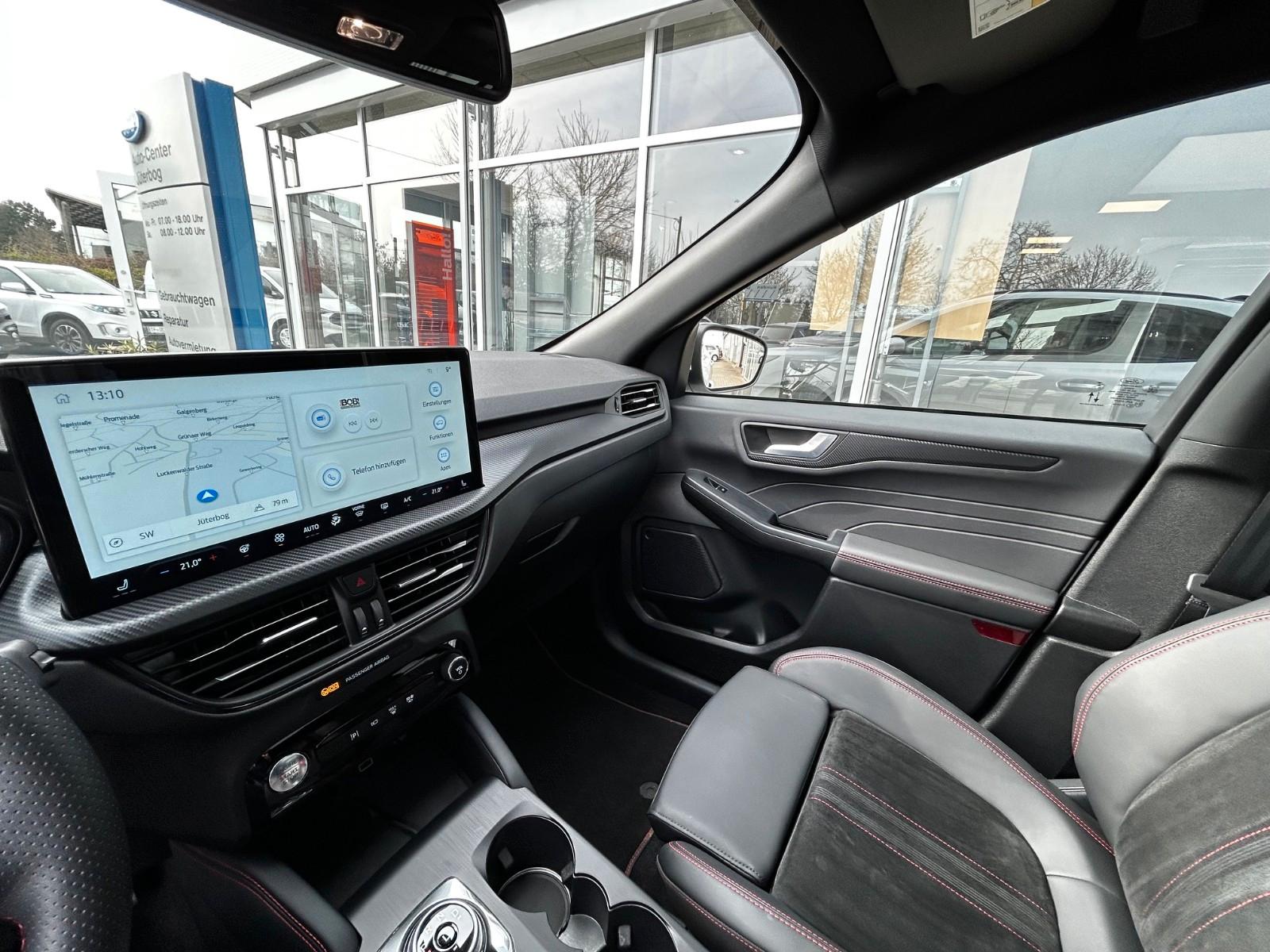 Ford Kuga Hybrid ST-Line X *AWD*PANO*360°*MatrixLED*