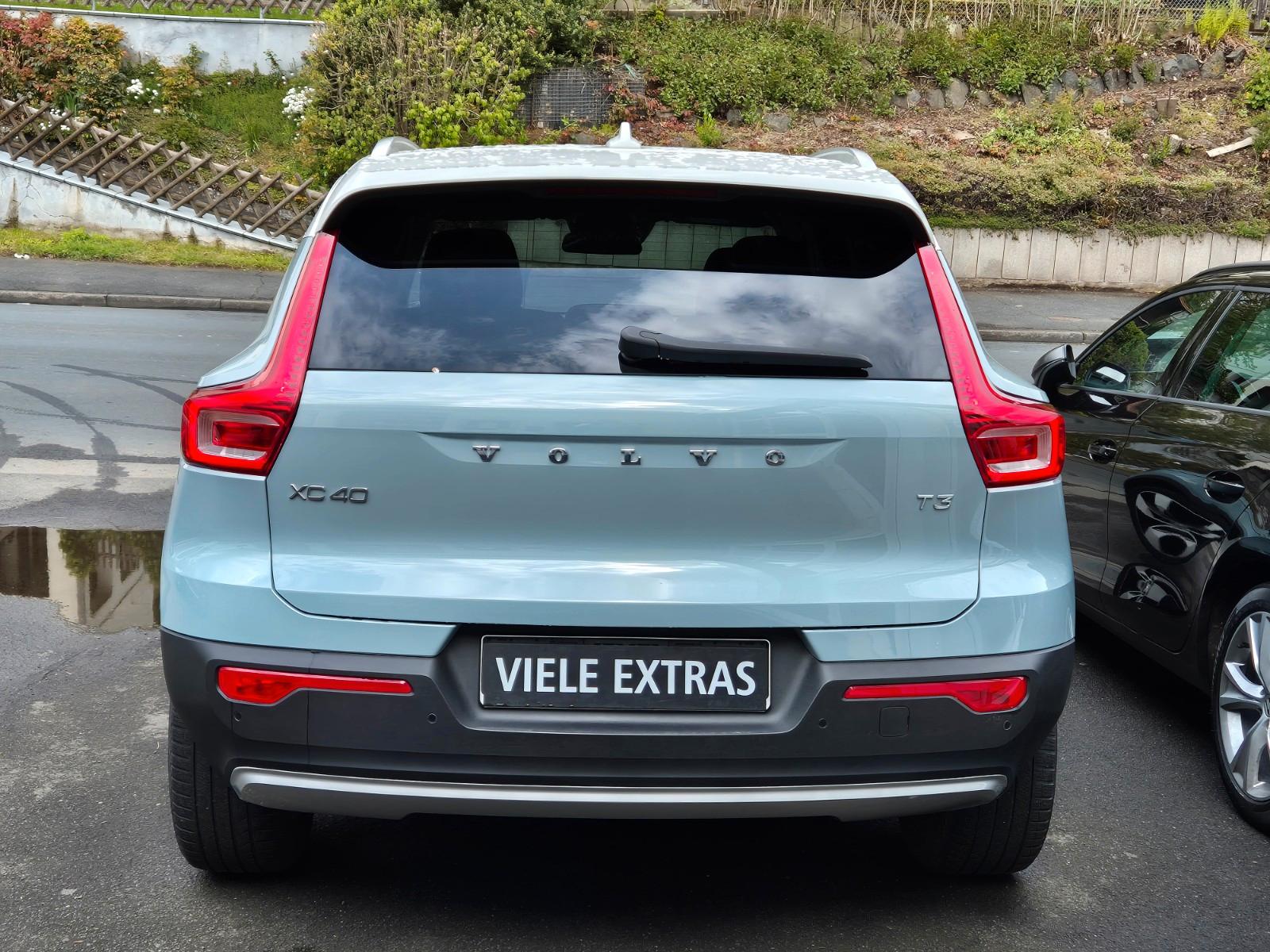 Volvo XC40 1,5 Momentum/Bicolor/Sound/Motorhaube Hagel