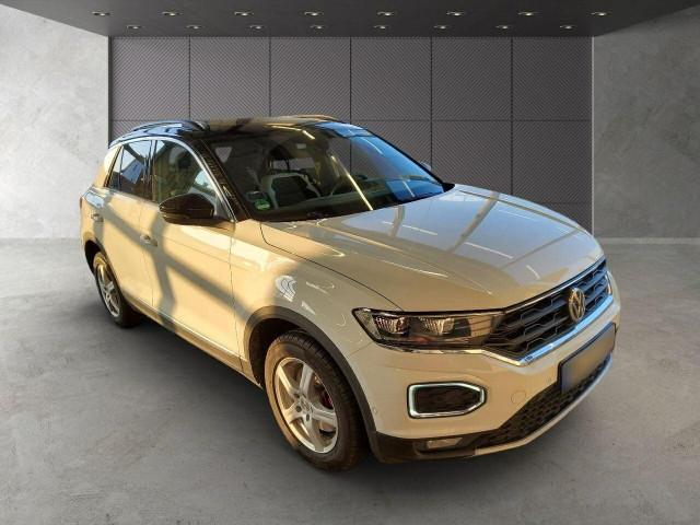 Volkswagen T-Roc Sport 1.5TSI DSG LED Navi RFK PANO AID SHZ