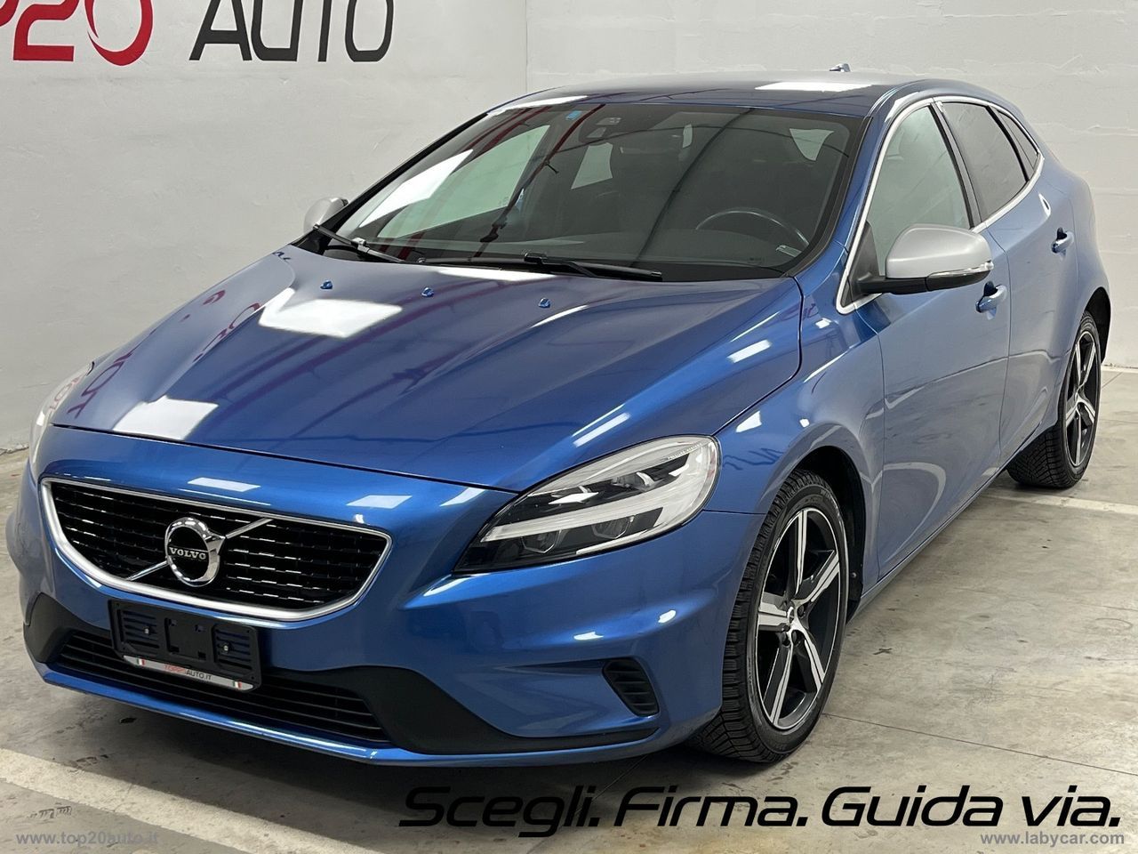 VOLVO V40