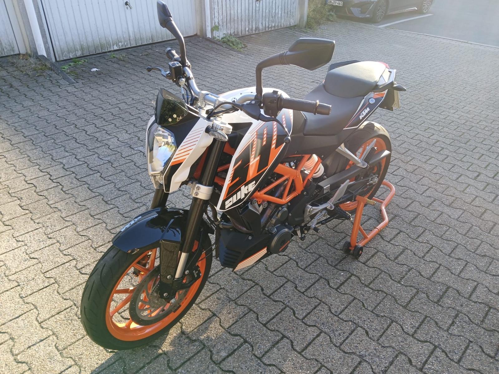 KTM Duke 2014 — салон