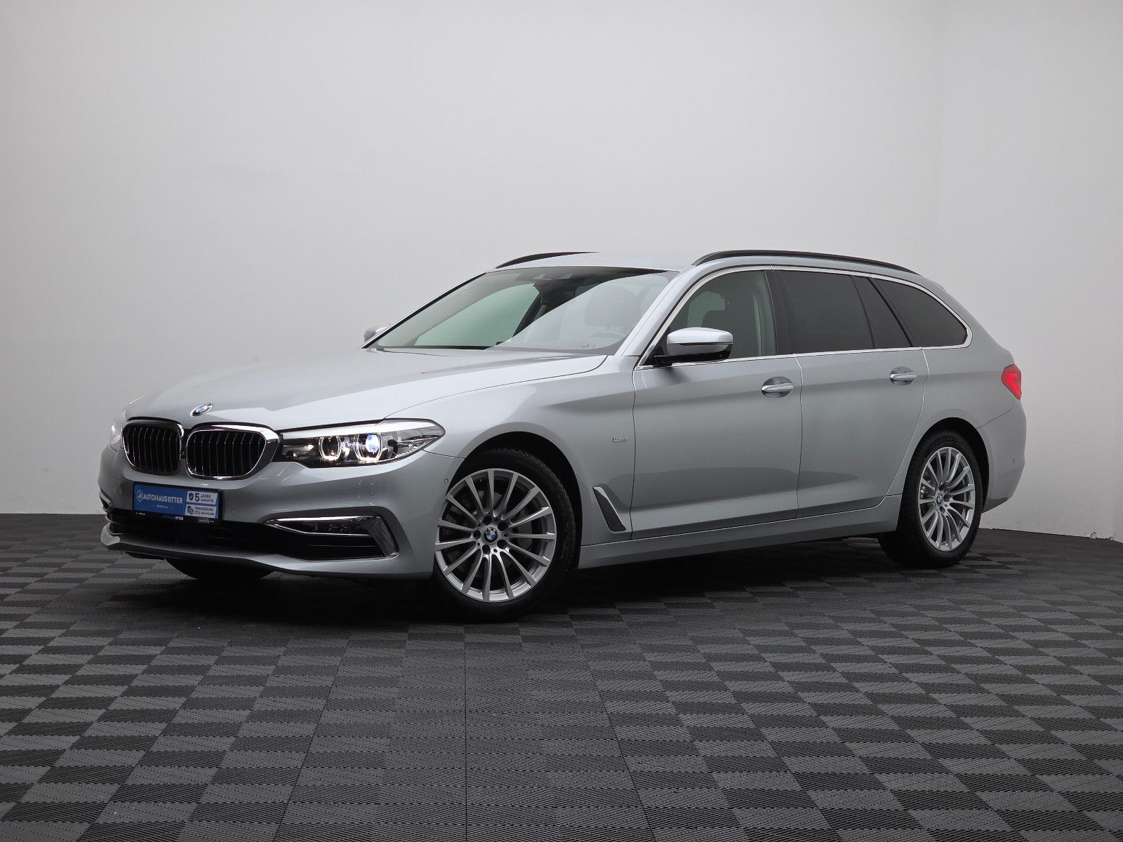 2017 BMW 530