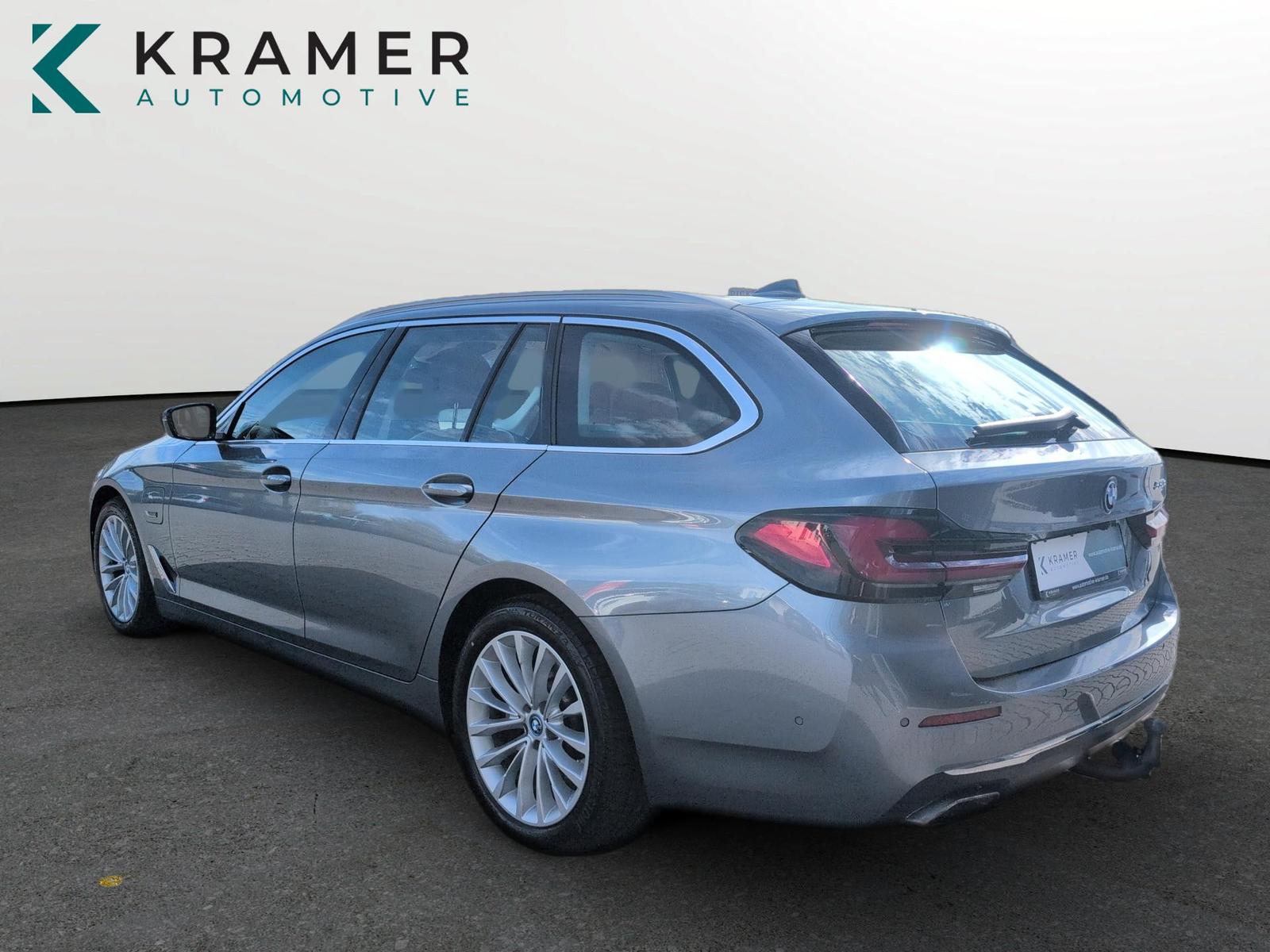 BMW 530 e T. Luxury Line LC-PROF+LEDER+AHK+LED+KAMER