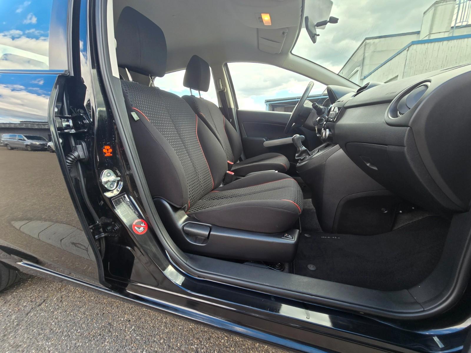 Mazda 2 Lim. 1.3  Active