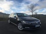 Volkswagen  2.0 TSI 162kW DSG BMT Highline Std.Heizung, AHK - VW Passat Variant von privat