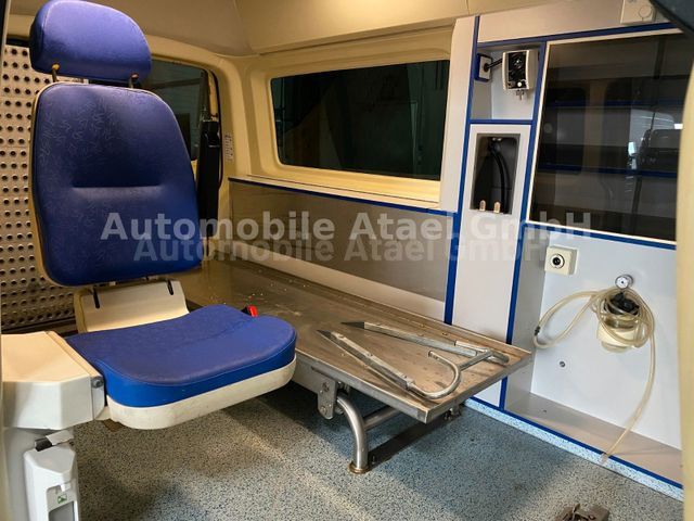 Fahrzeugabbildung Volkswagen T5 Transporter 2.5 TDI *KTW* 1.Hand+ Klima 9558