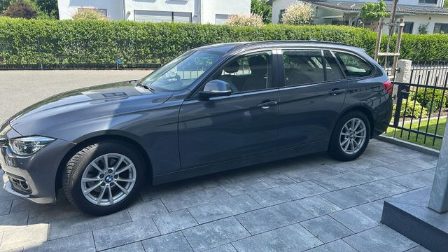 BMW 320 i Touring/ unfallfrei