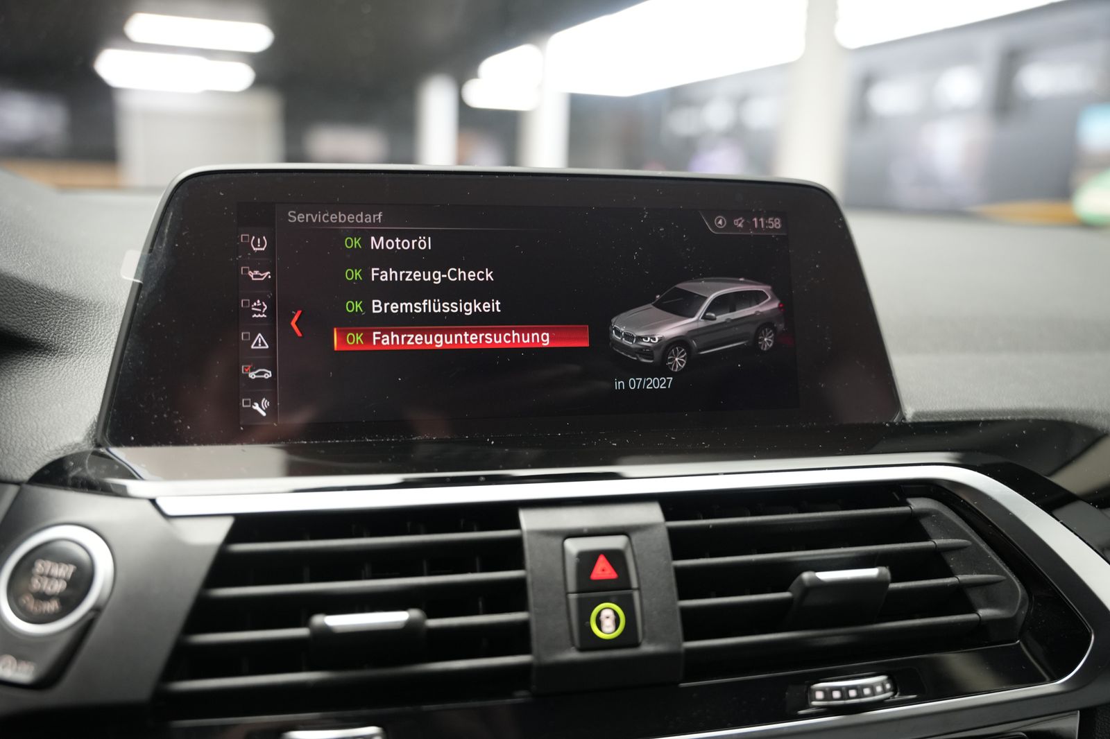 Fahrzeugabbildung BMW X3 xDrive 20 d xLine *Shadow-Line*LED*Leder*SHZ