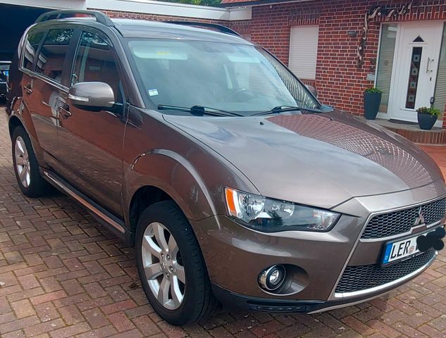 Mitsubishi Outlander 2.0 MIVEC 2WD -