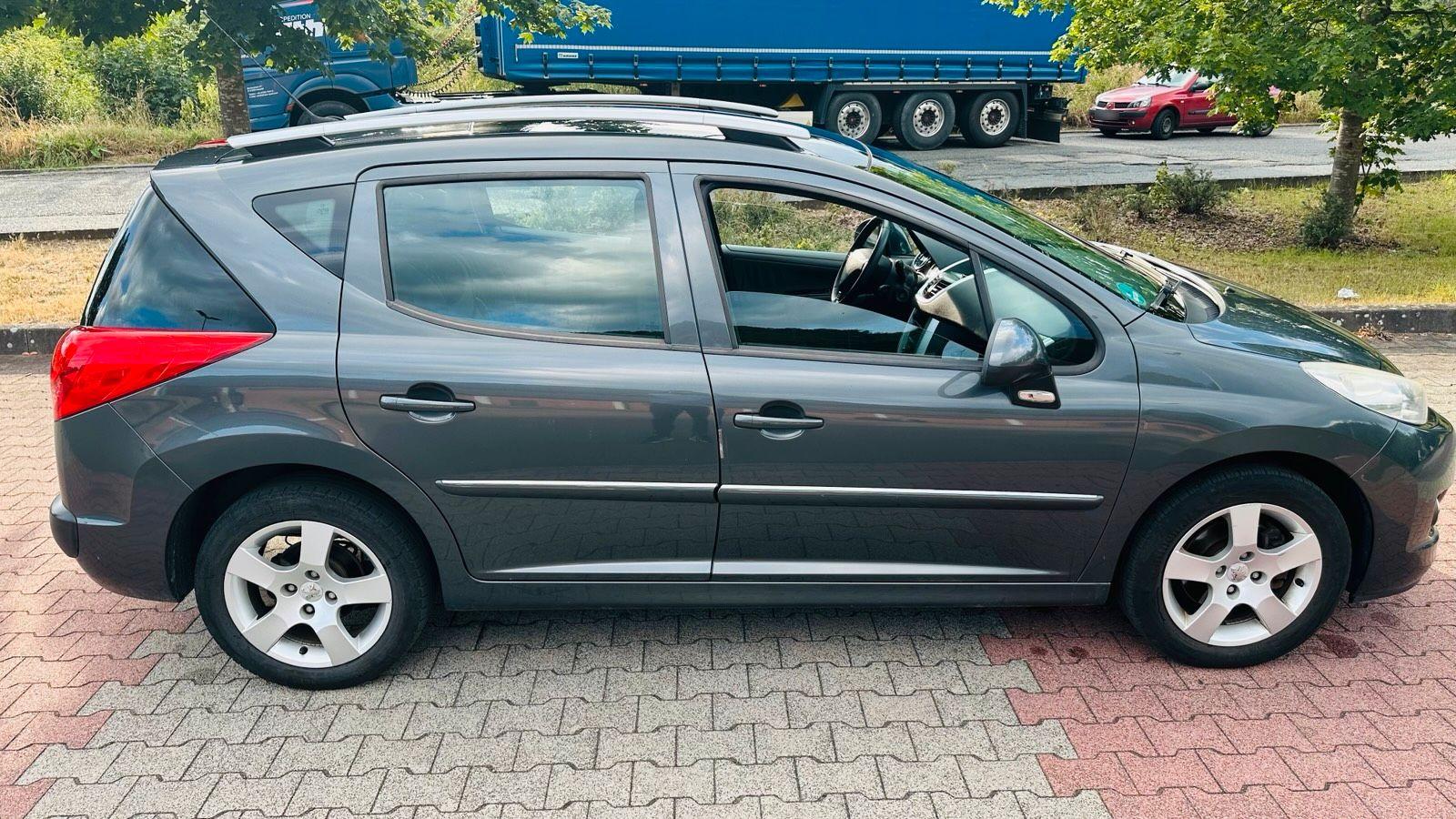 Peugeot 207 2010 — engine 120 HP (88kW)