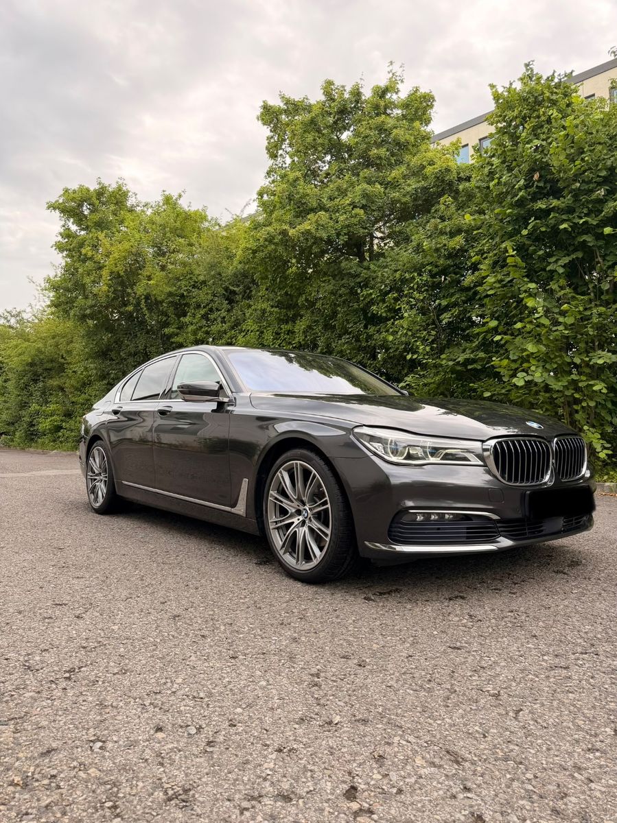 BMW BMW 730d xDrive Top Ausstattung Sehr gepflegt
