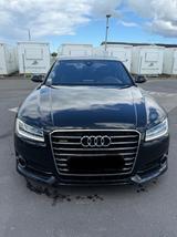 Audi A8 4.2 TDI tiptronic quattro - - schwarze Audi A8