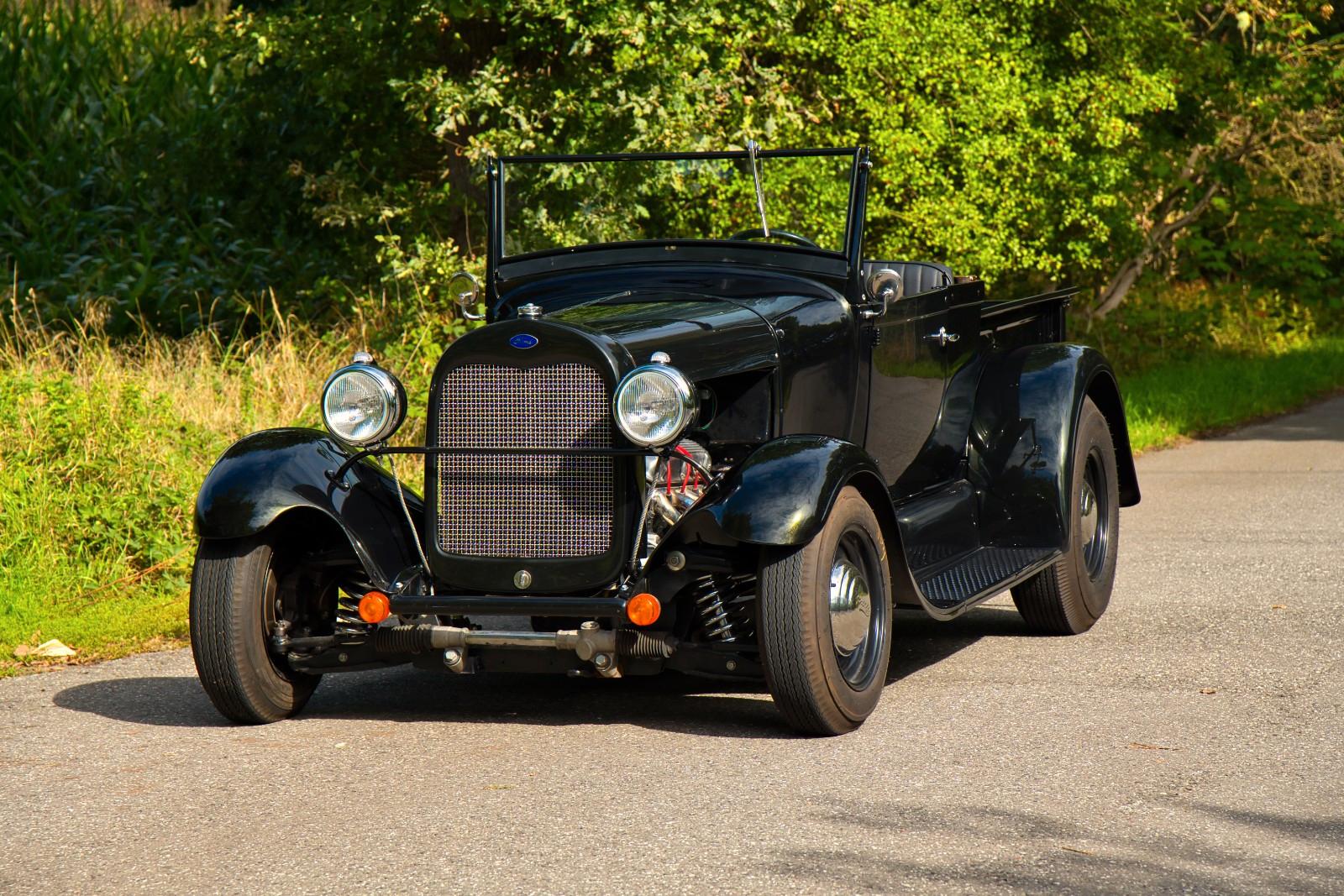 Ford Model A Roadster Pickup Hot Rod | 1 of 1 | V8