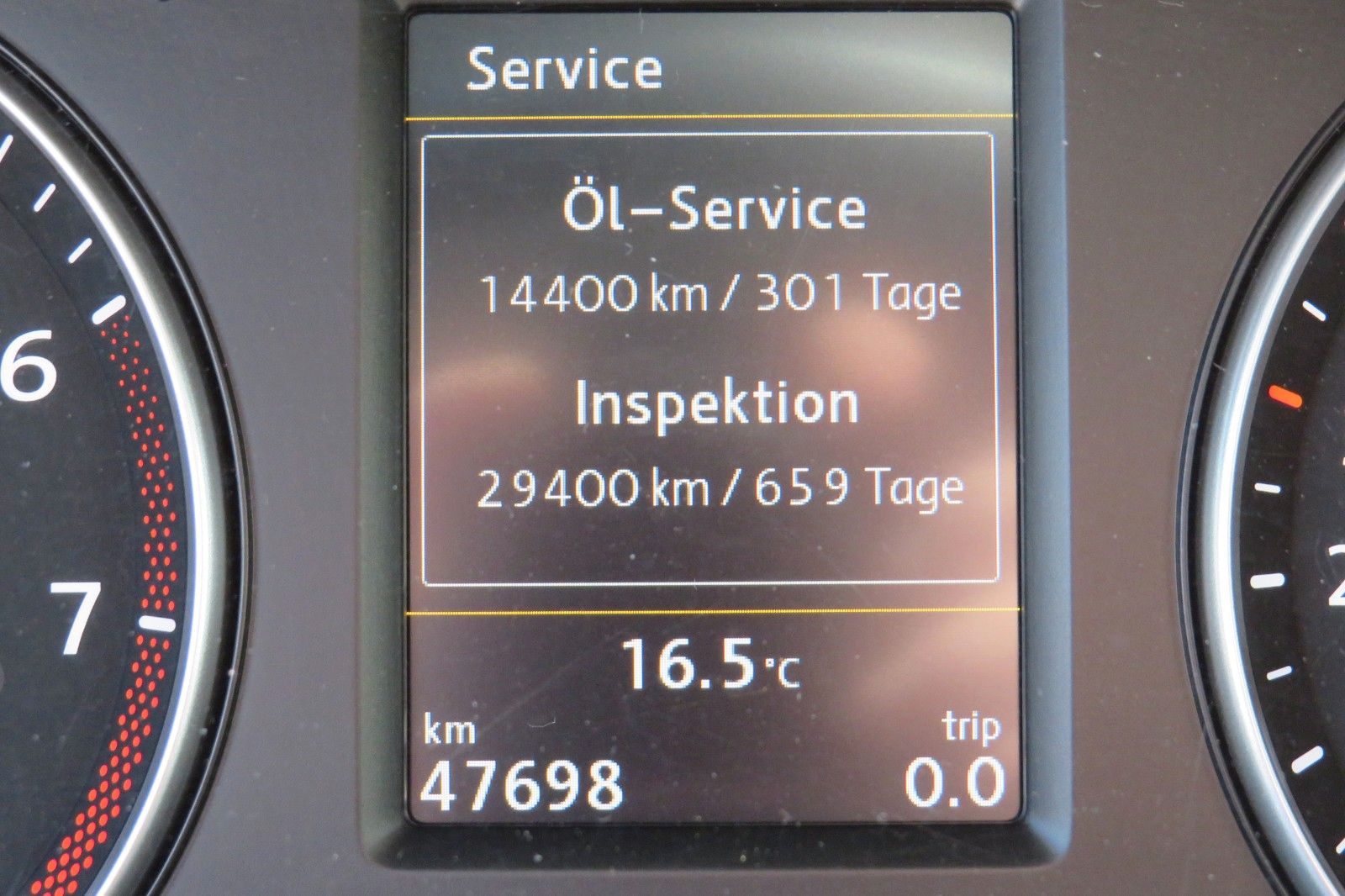 Fahrzeugabbildung Volkswagen Sharan Highline 7-SITZE AHK NAVI ACC 1.HAND