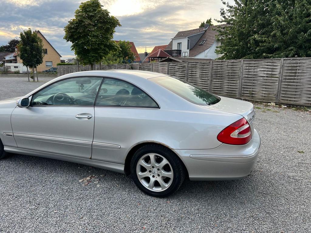 Mercedes-Benz CLK 200