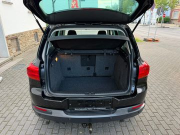 Volkswagen Tiguan - 9