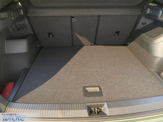 Tiguan 2.0 TSI DSG 4Motion R-Line NAVI KLIMA LED