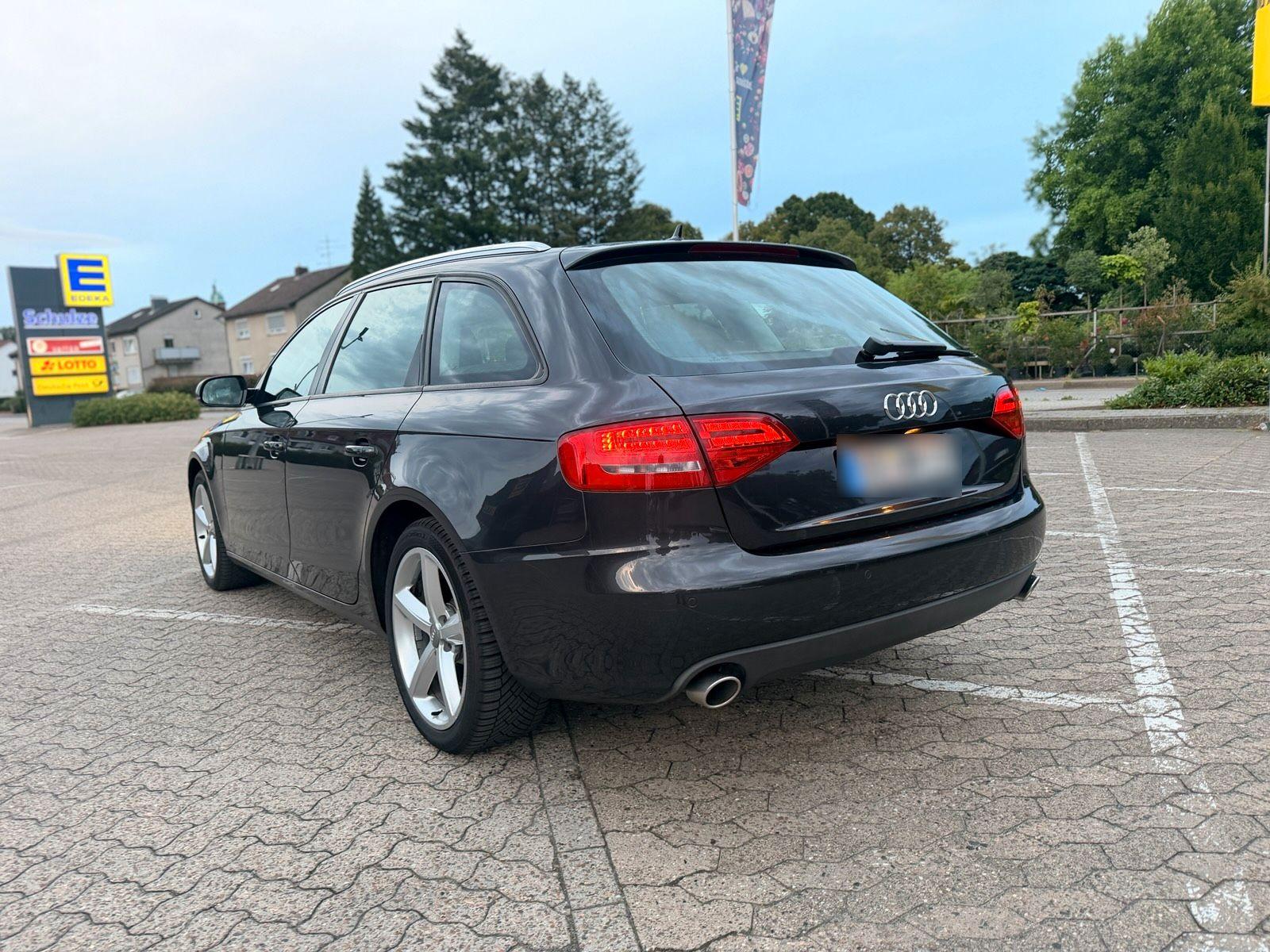 Audi A4 2011 — interior