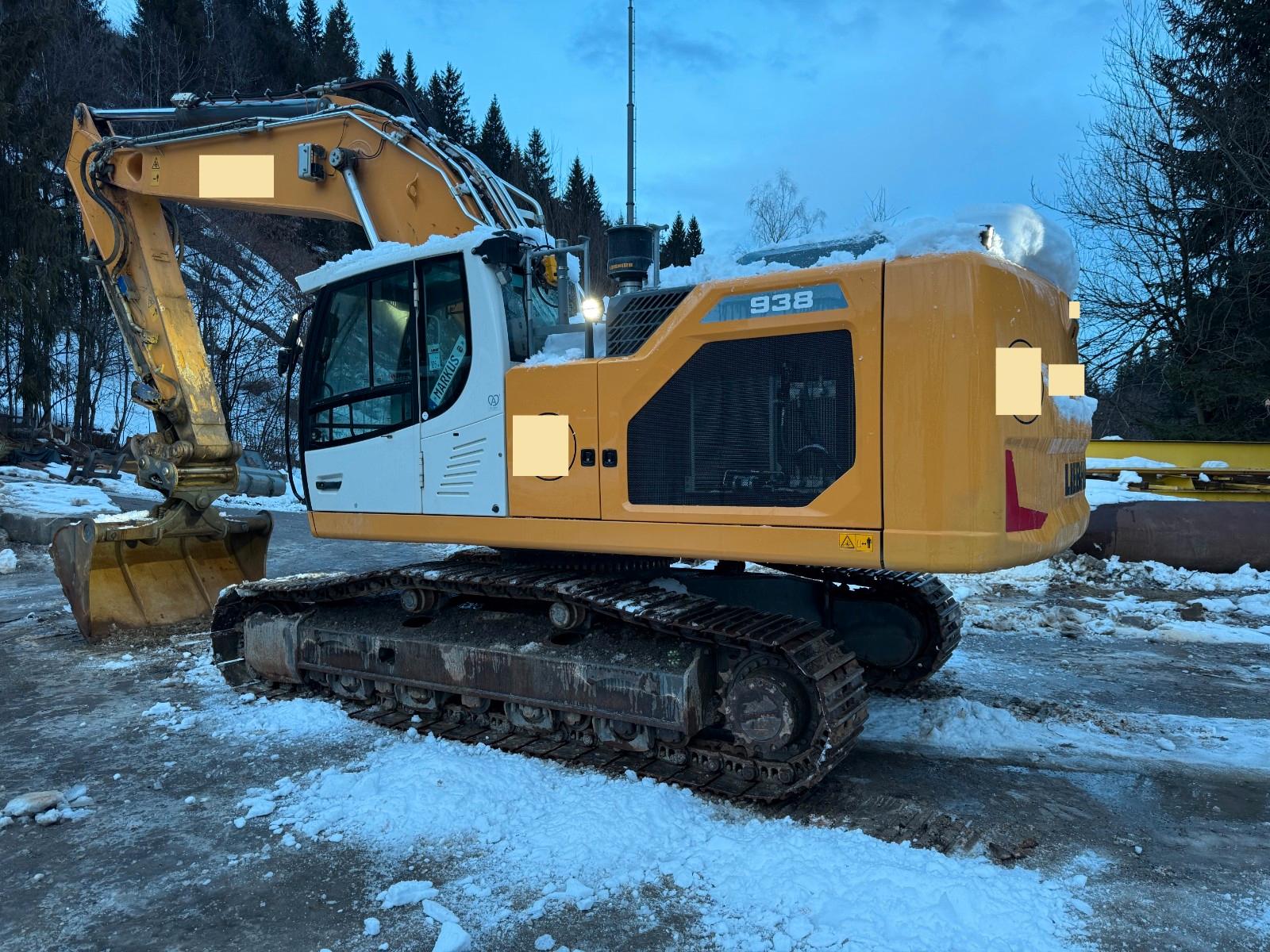 Liebherr R938