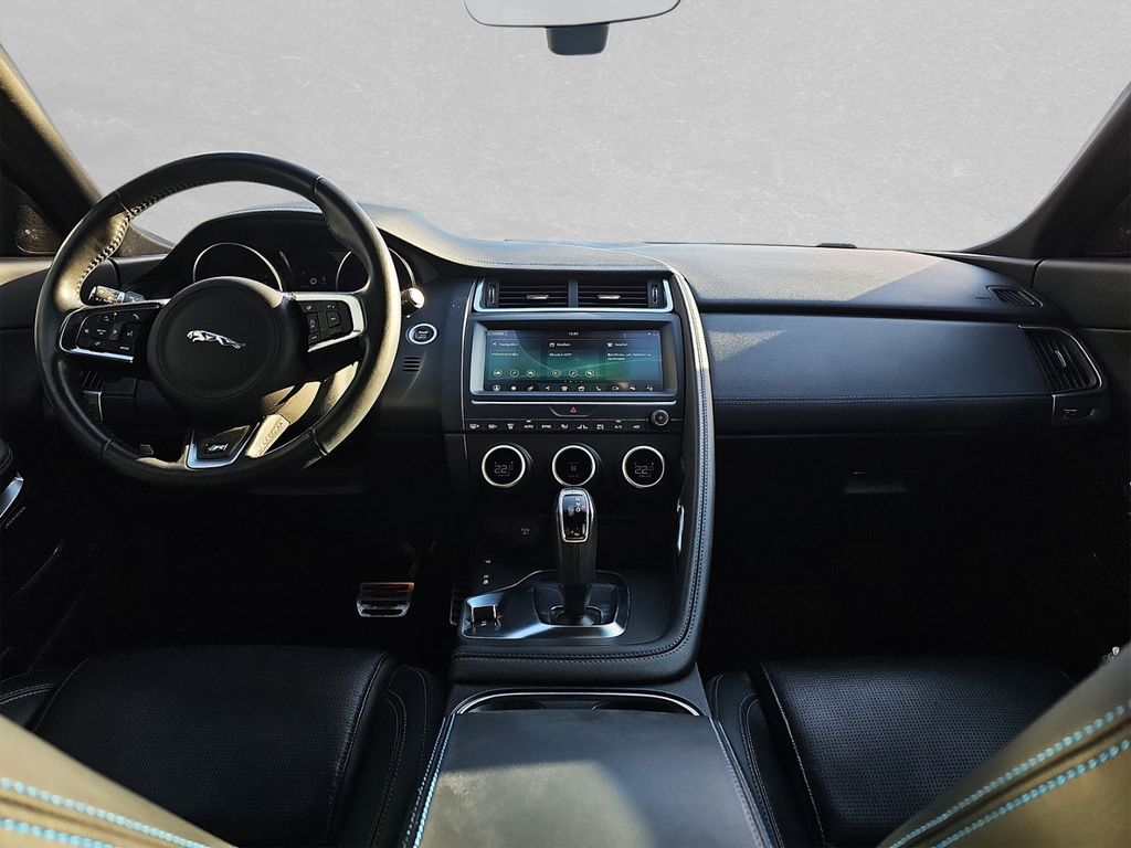 Jaguar E-Pace D150 R-Dynamic S 320,- FINANZIERUNG OHNE