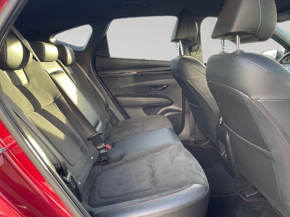 Fahrzeugabbildung Hyundai TUCSON Plug-in-Hybrid 1.6 T-GDi 265PS 6-AT 4WD N