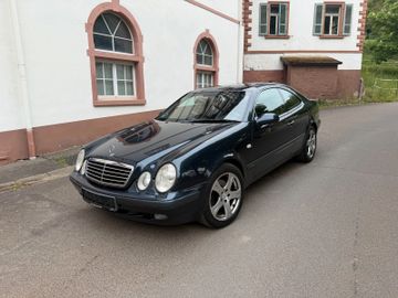 Mercedes CLK 320 - 4
