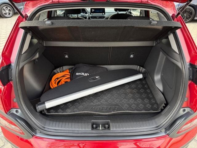 Fahrzeugabbildung Hyundai KONA Advantage Elektro 2WD +KLIMA+NAVI+PDC+DAB+U