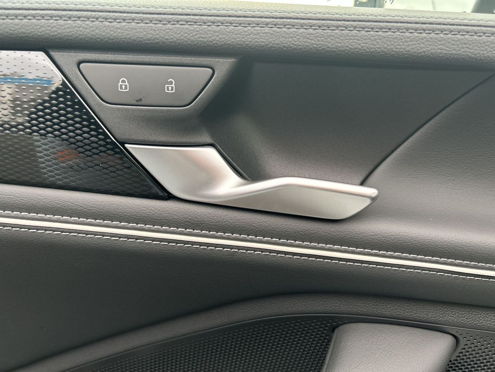 Volkswagen Passat - Bild 25