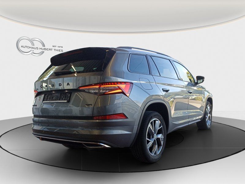Fahrzeugansicht 7 Fahrzeugabbildung SKODA Kodiaq 2.0 TDI DSG Sportline 4x4