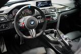 BMW M4 Cabrio M4 Deutsch M Performance Carbon TAUSCH - BMW M4: Cabrio