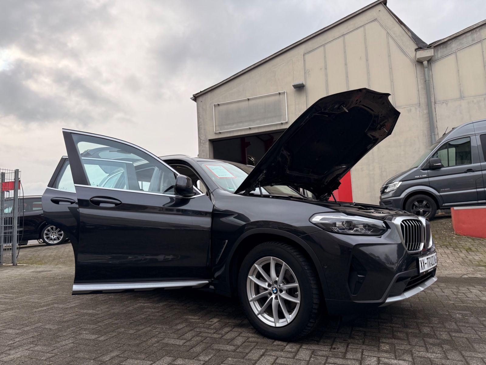BMW X3 xDrive 20 d LEDER NAVI AUTOMATIK NEUES MODELL foto 18