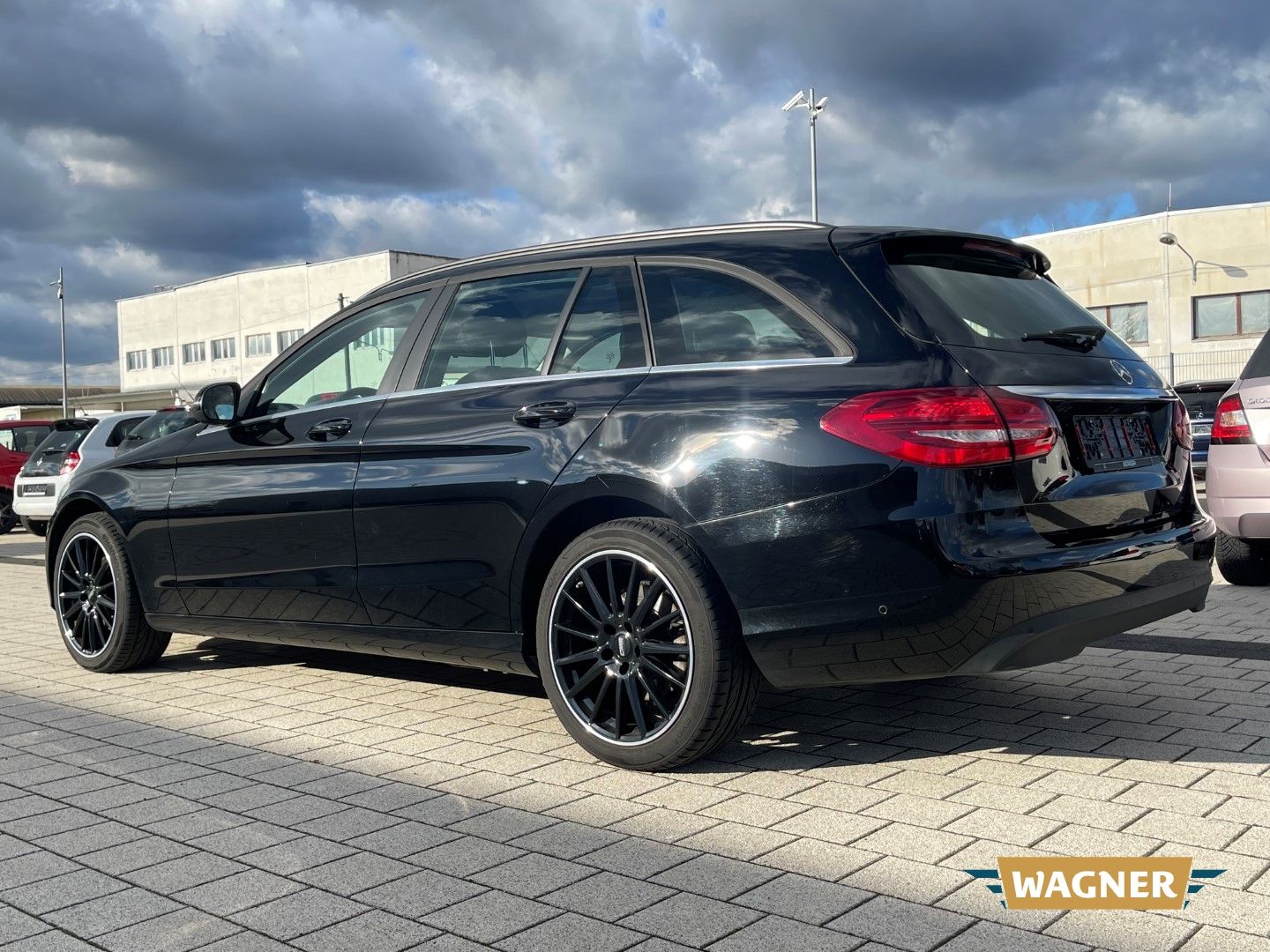 Fahrzeugabbildung Mercedes-Benz C 220 T BlueTec d Automatik Sitzheizung