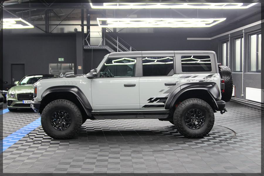 Ford Bronco 3.0 EcoBoost RAPTOR 4x4 CAM / NAVI