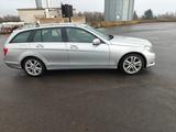 Mercedes-Benz C 250 CDI T BlueEFF. AVANTG. Aut. - Mercedes-Benz C 250 aus 2012 mit Diesel-Antrieb: Kombi
