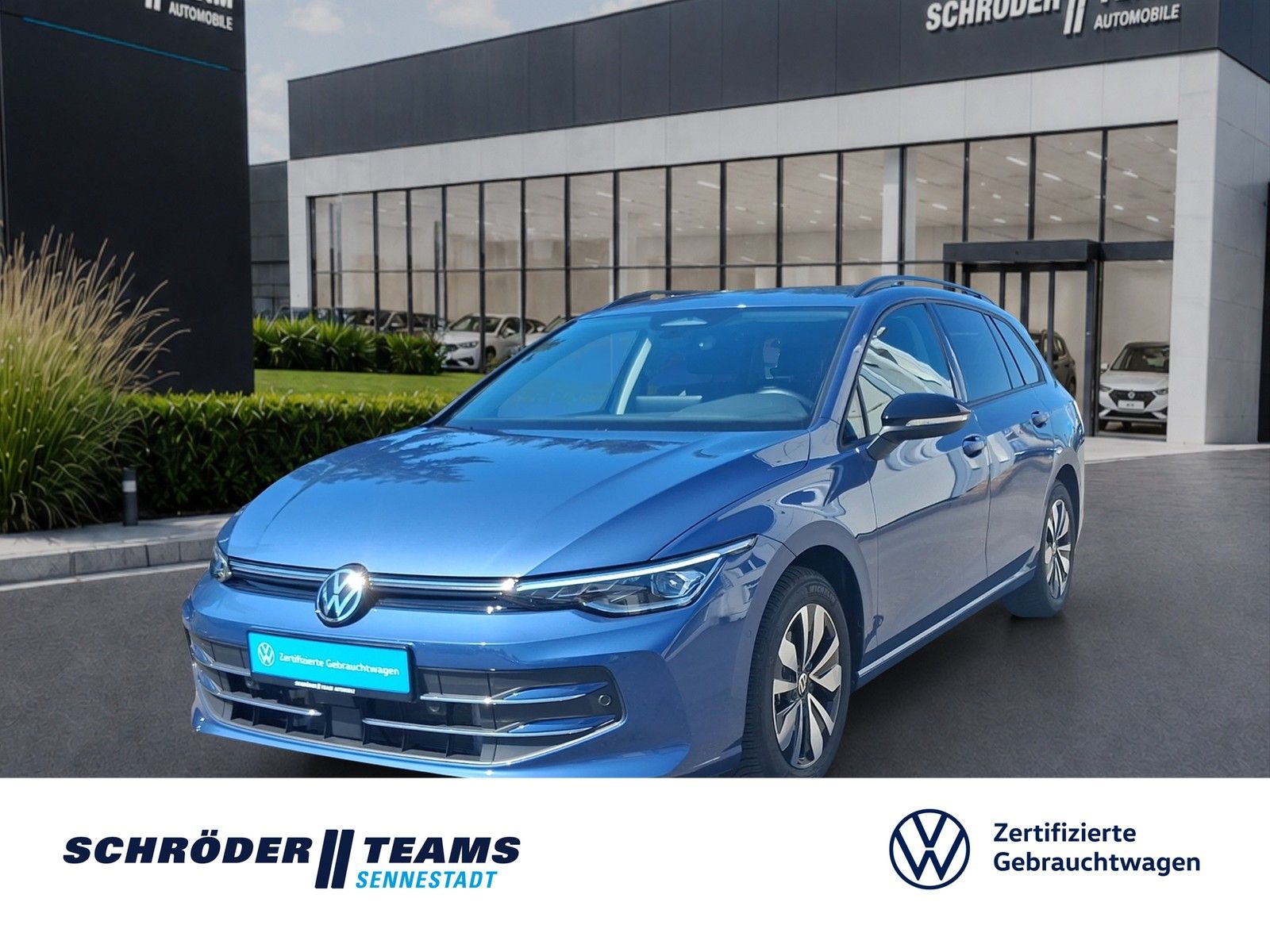 Volkswagen Golf VIII Variant 1.5 l eTSI DSG Life AHK LED Ca foto 1