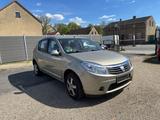Dacia Sandero Laureate - gebrauchte Dacia Sandero aus dem Jahr 2012