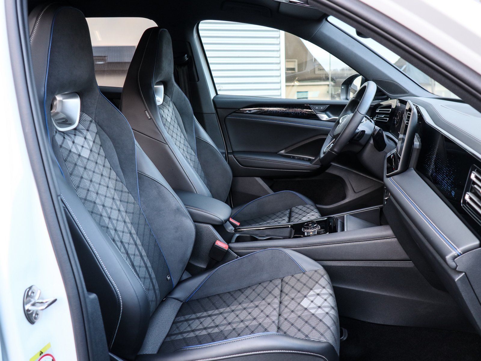 Volkswagen Tiguan - Bild 7