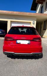 Audi S3 2.0 TFSI S tronic quattro Sportback - - rote Audi S3