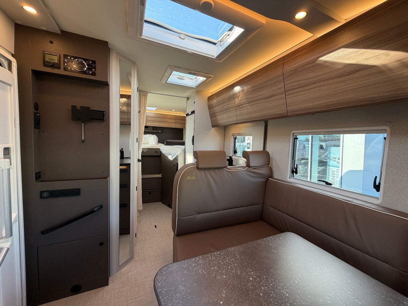 Fahrzeugabbildung Bürstner B66 TD 690