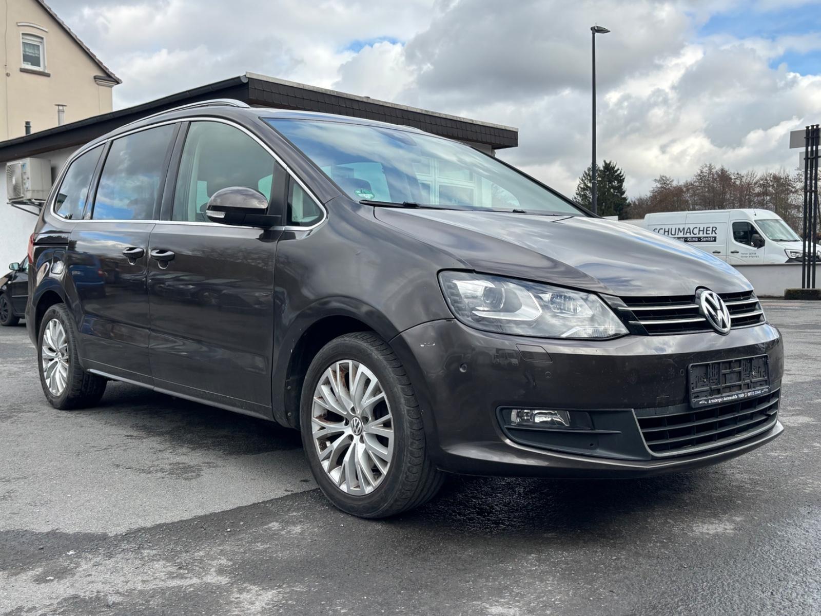 Volkswagen Sharan "Life" 7SITZER/PANO/KAMERA/AHK/BI-XENON