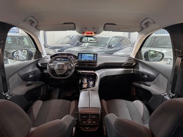 Peugeot 5008 - 11