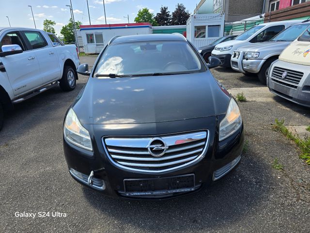 Opel Insignia A Sports Tourer Sport 4x4