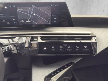 Peugeot 5008 Allure Business 145 360+Kam.+KeyLess