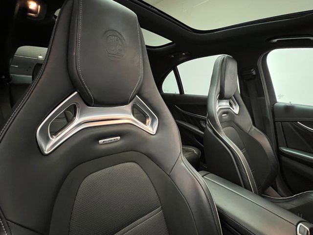 Mercedes-Benz E 63S AMG 4M+ *Pano*Perfor.Sitz*Wides*Burmester*