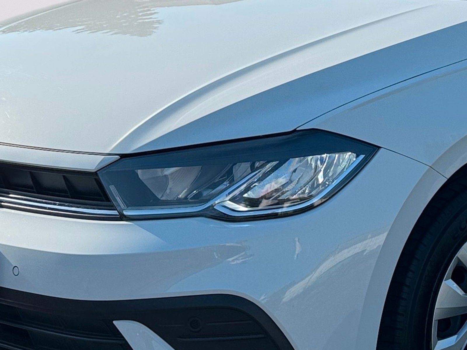 Fahrzeugabbildung Volkswagen Polo VI Life 1.0 MPI